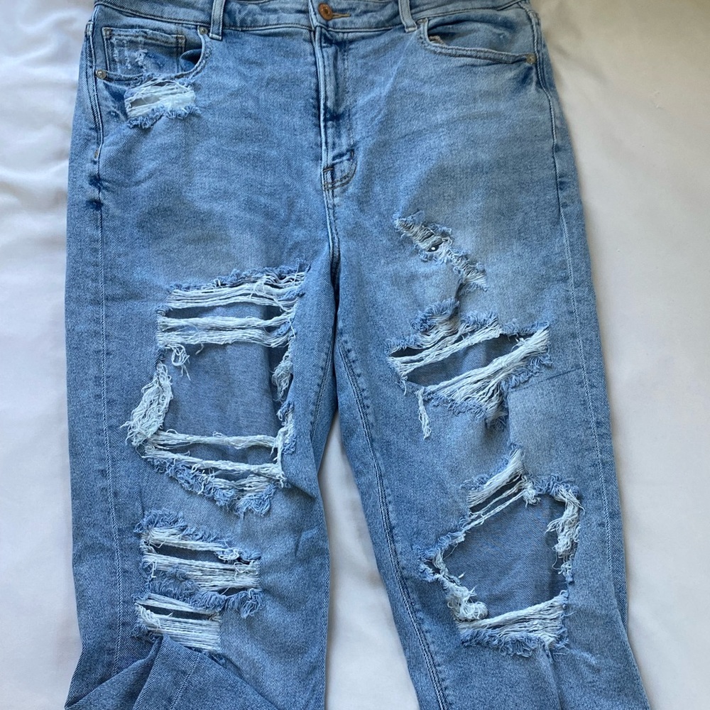 Ripped mom jeans